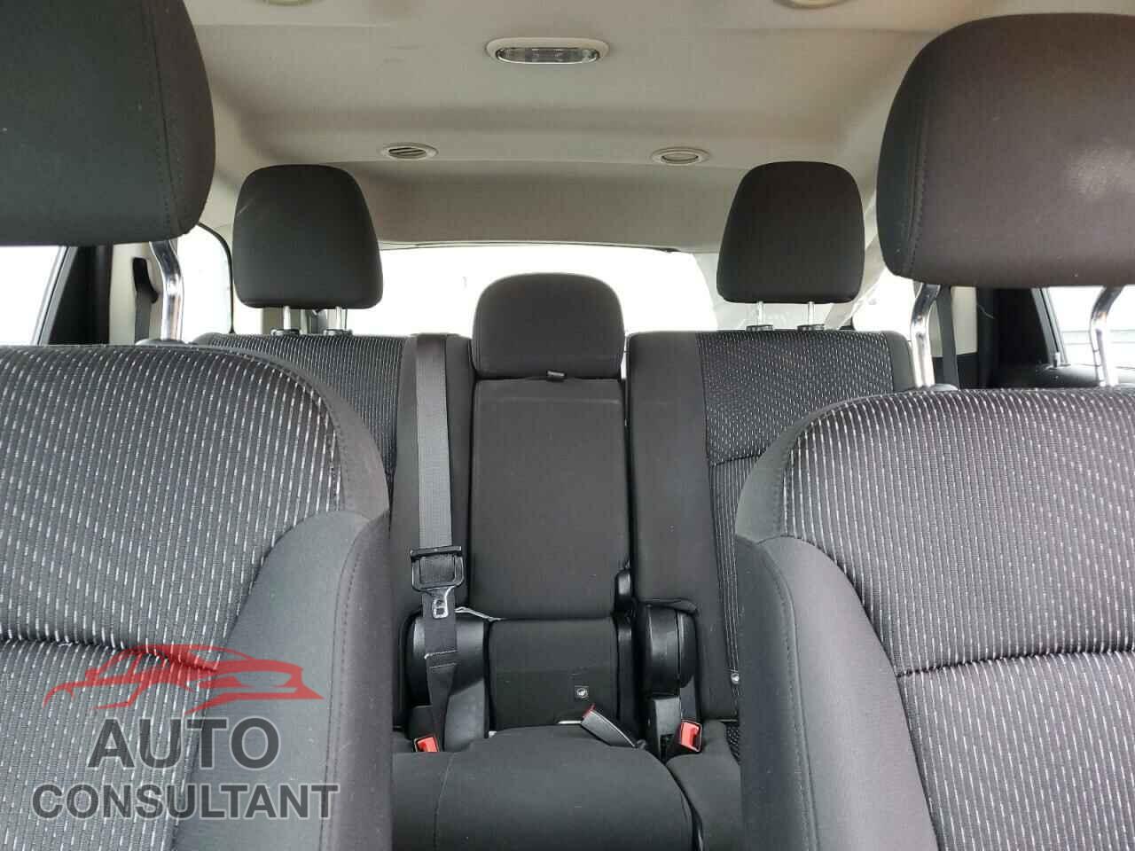 DODGE JOURNEY 2017 - 3C4PDCAB4HT683680