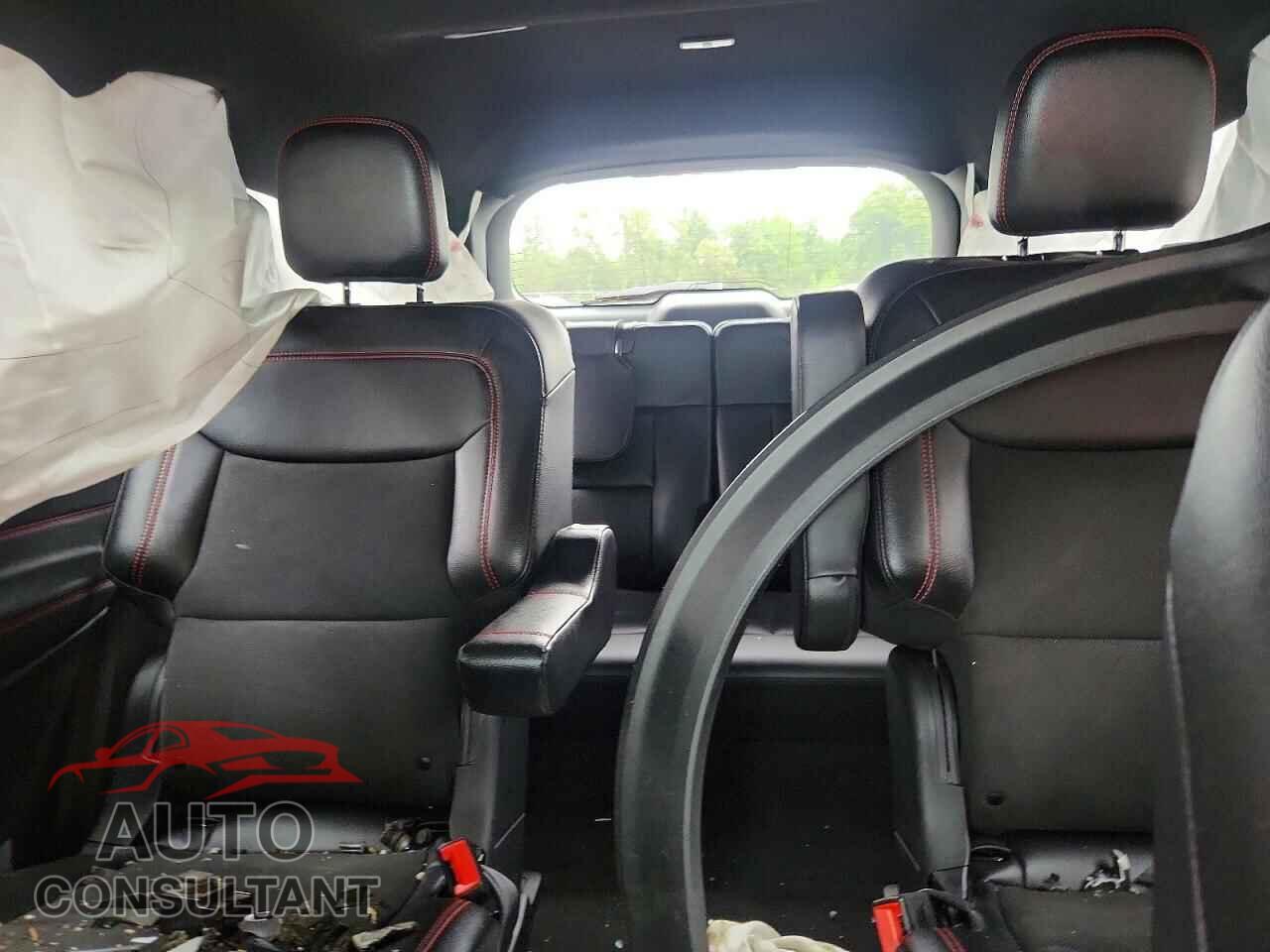 FORD EXPLORER 2023 - 1FMSK8KH6PGB25067