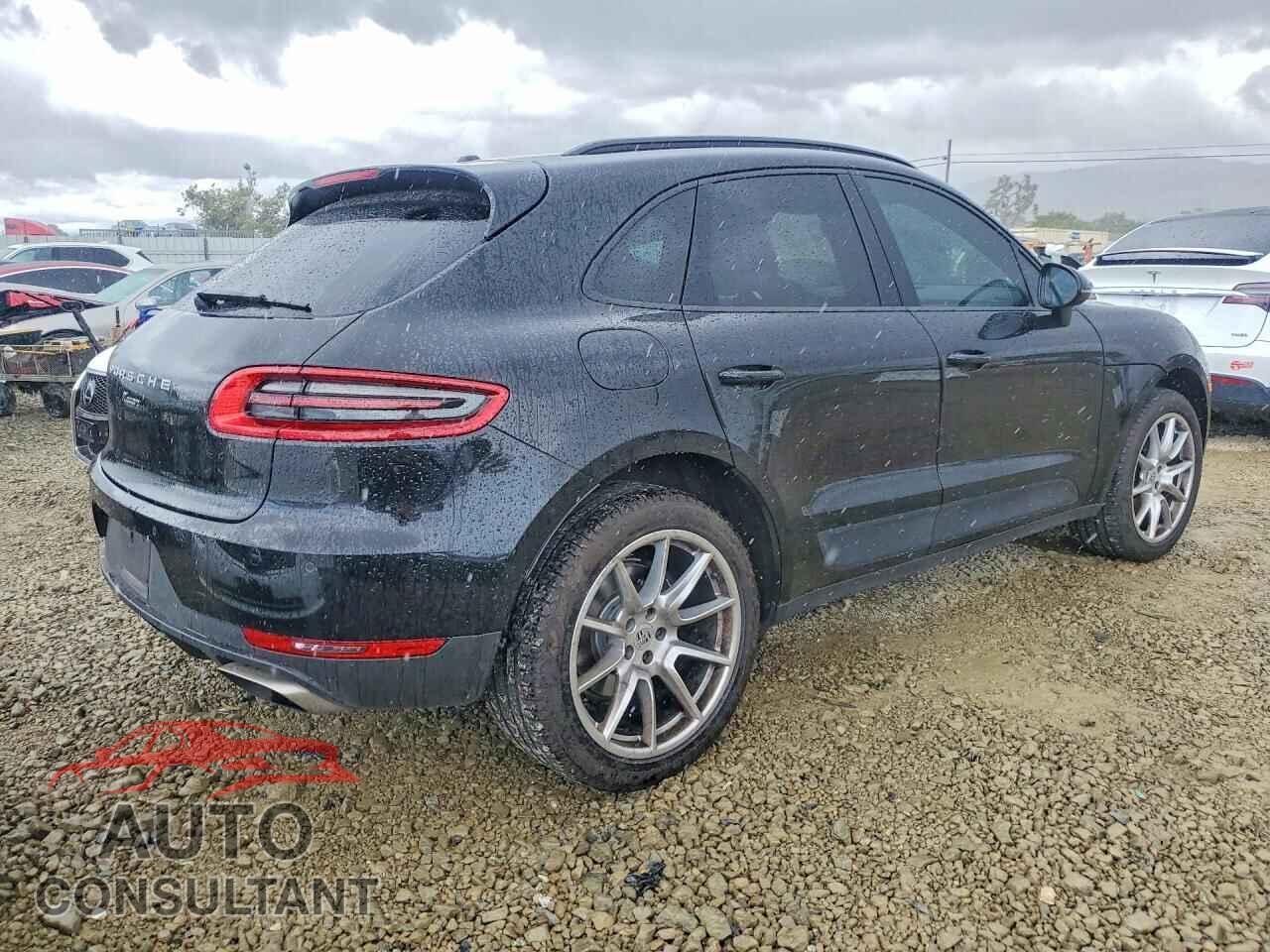 PORSCHE MACAN 2017 - WP1AA2A56HLB08039