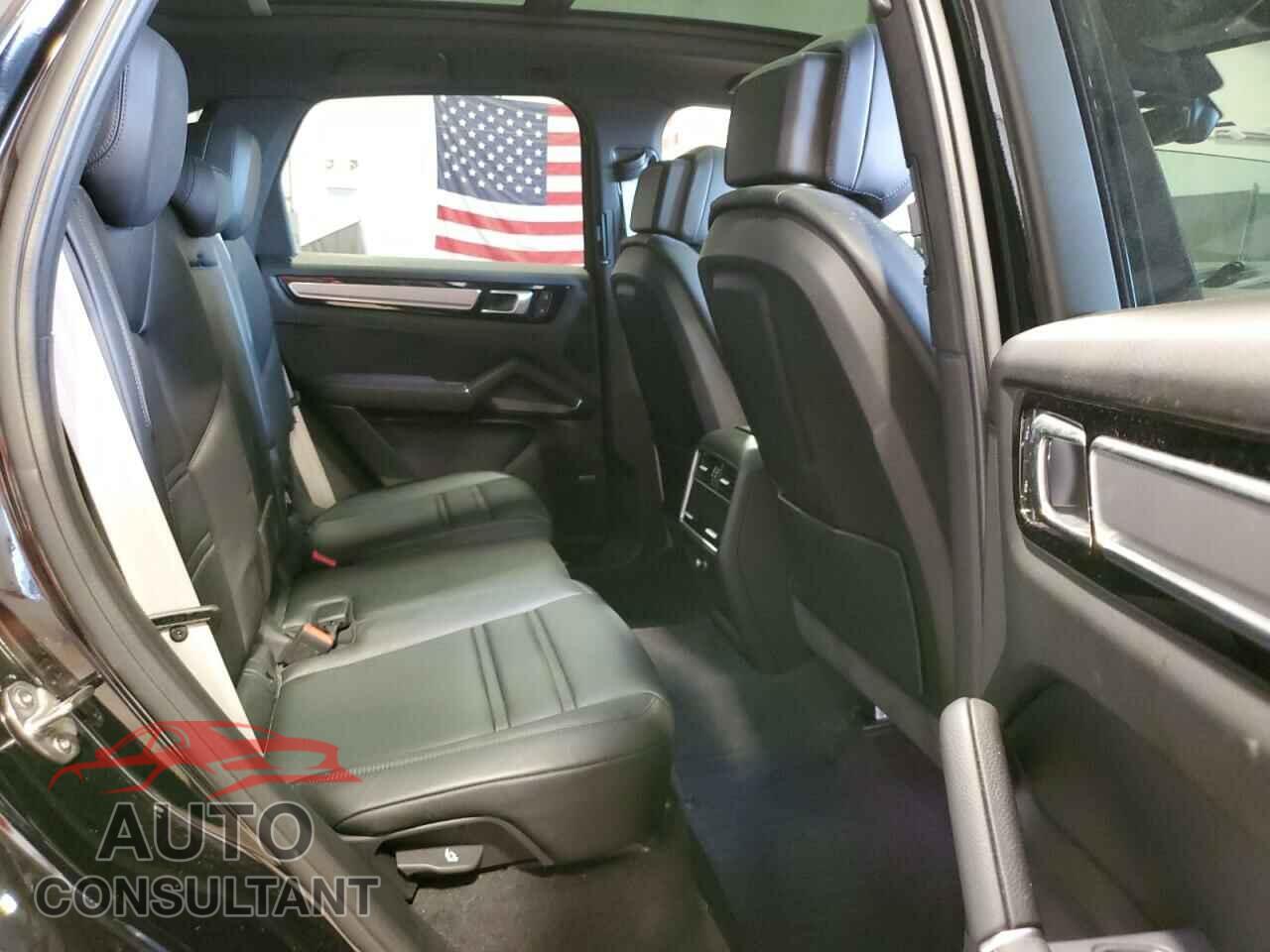 PORSCHE CAYENNE 2023 - WP1AB2AY4PDA14872