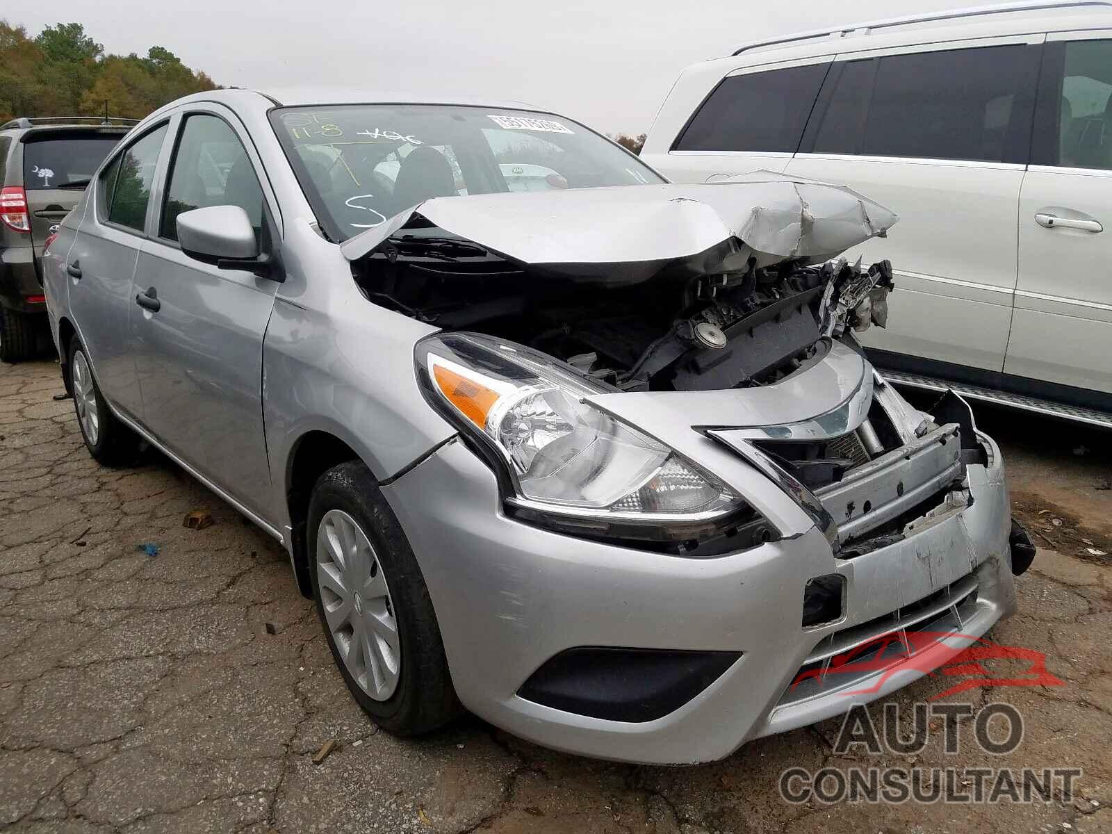 NISSAN VERSA 2017 - 3N1CN7AP6HL857993