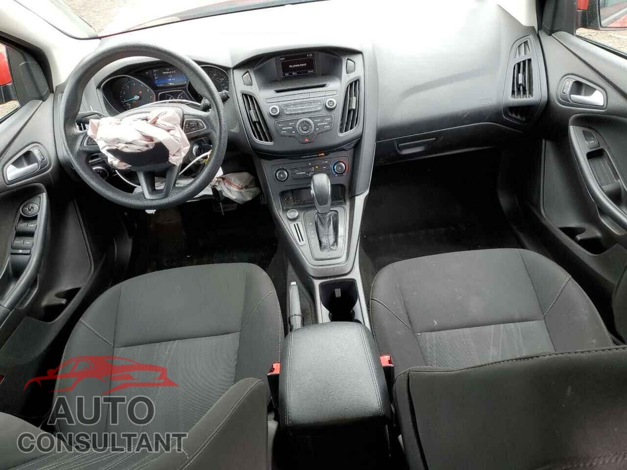 FORD FOCUS 2017 - 1FADP3K29HL278067