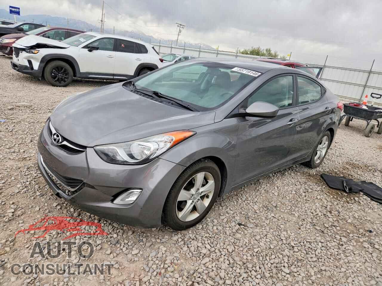 HYUNDAI ELANTRA 2012 - 5NPDH4AE0CH126880