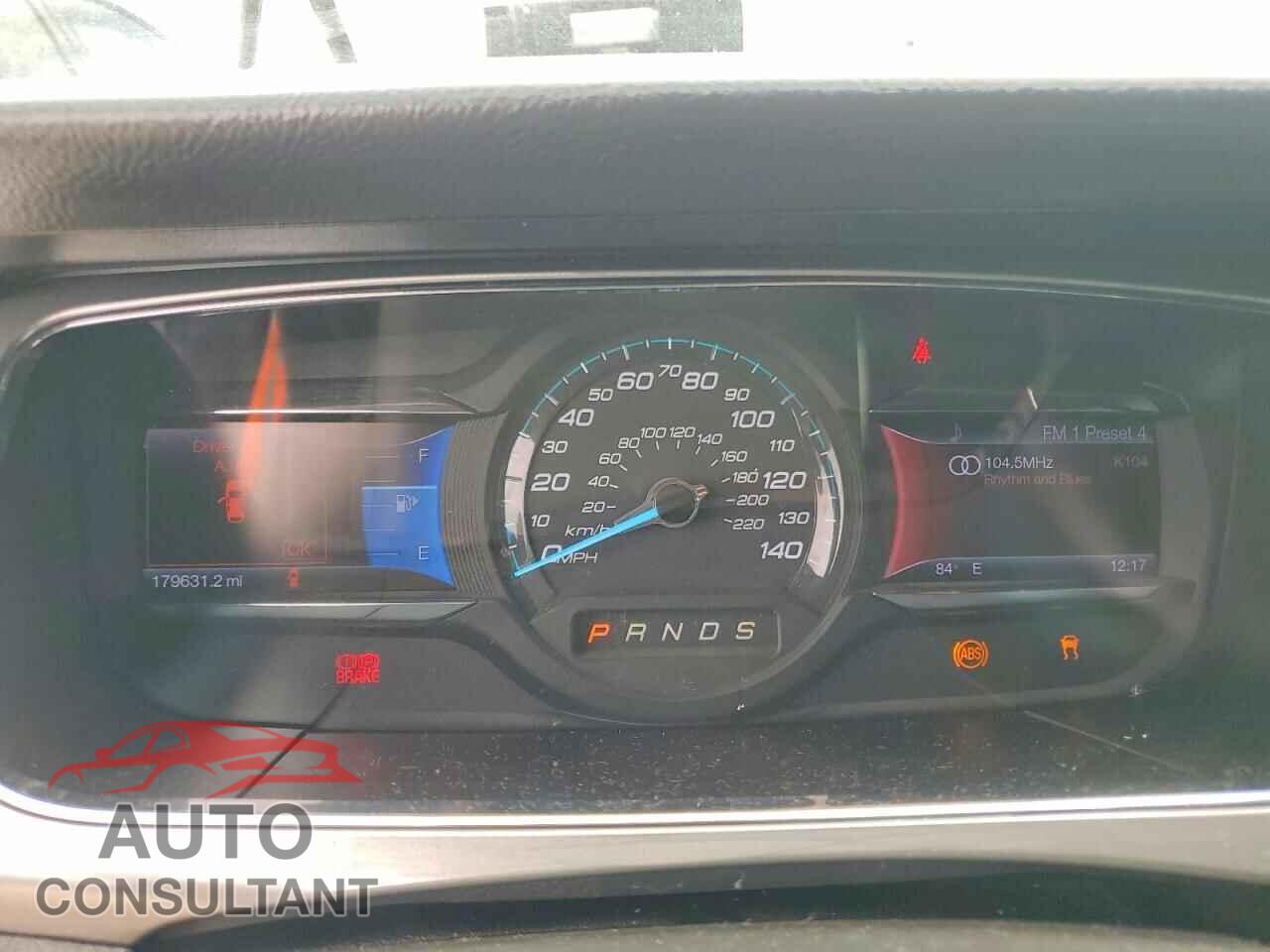 FORD TAURUS 2011 - 1FAHP2E80DG192676