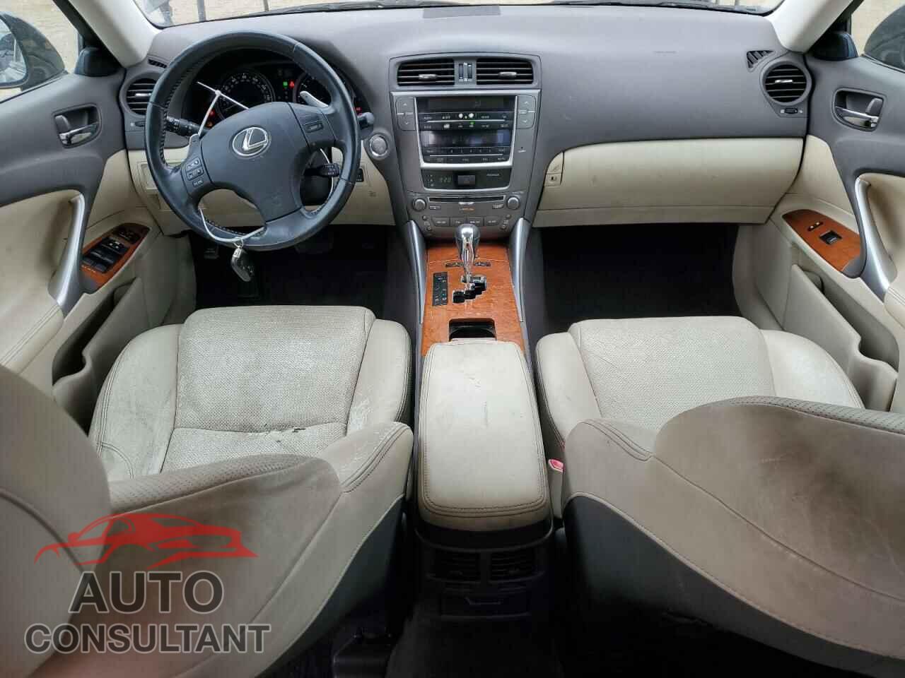 LEXUS IS 2009 - JTHBK262595105249