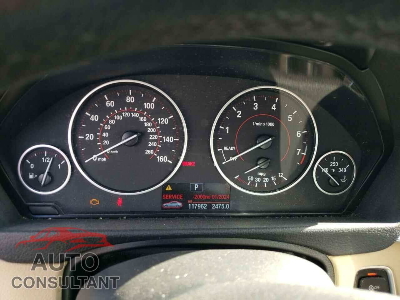 BMW 3 SERIES 2016 - WBA8E3G56GNU38751