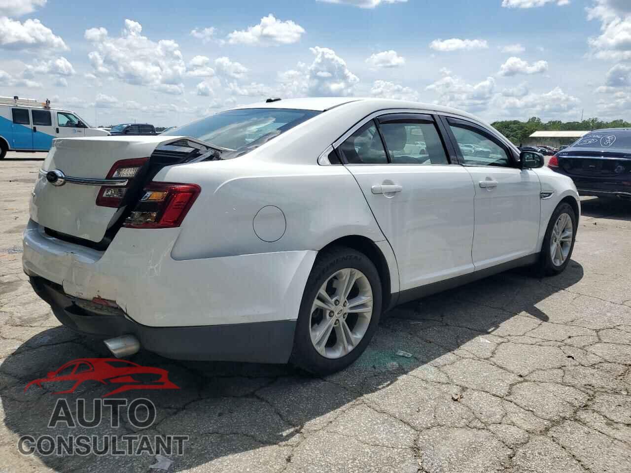FORD TAURUS 2015 - 1FAHP2D87FG172400