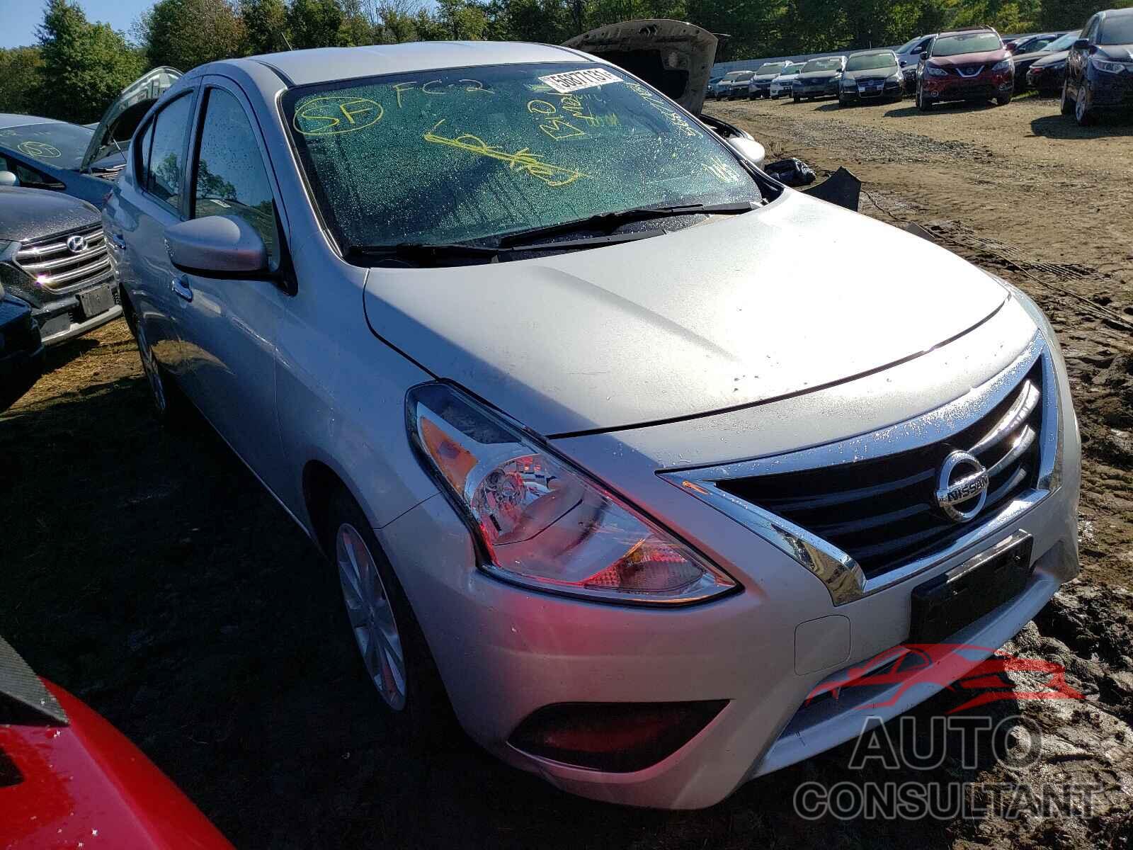NISSAN VERSA 2017 - 3N1CN7AP8HL868204