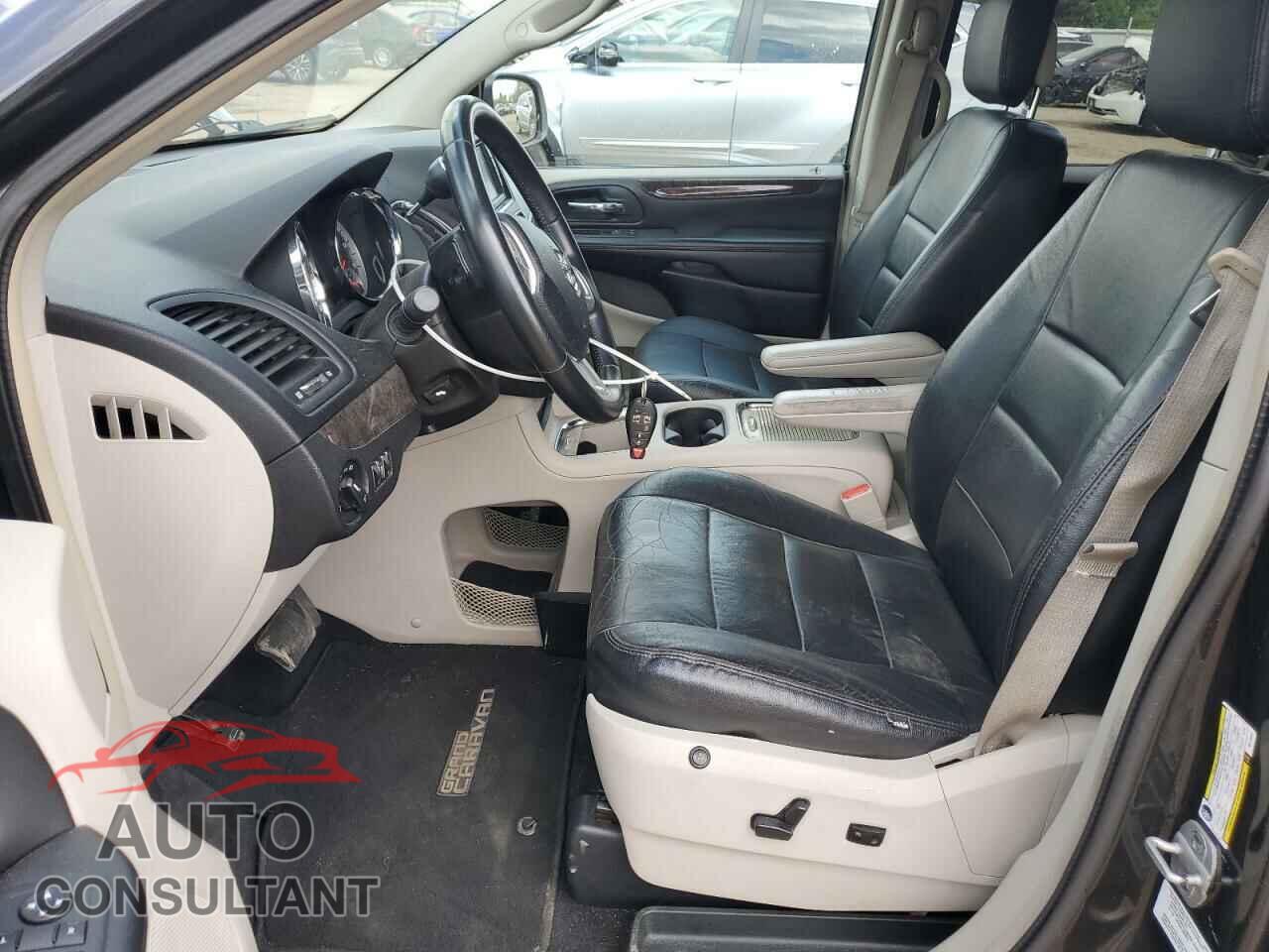 DODGE CARAVAN 2011 - 2D4RN5DG0BR710024
