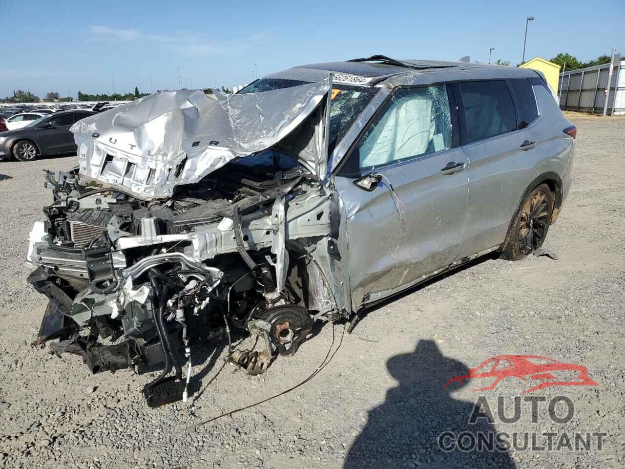 MITSUBISHI OUTLANDER 2022 - JA4J3UA88NZ077185