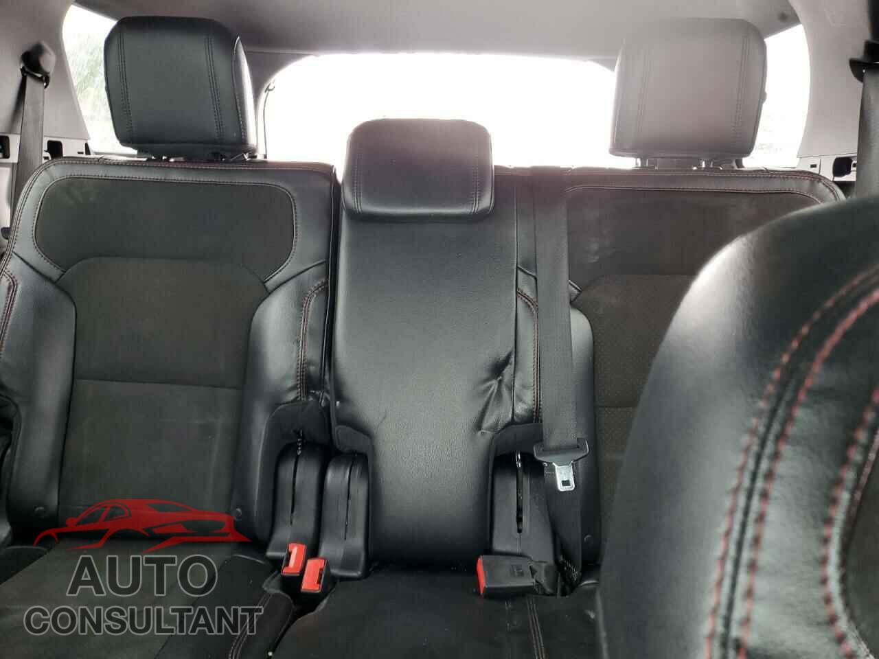 FORD EXPLORER 2018 - 1FM5K8D80JGA32076