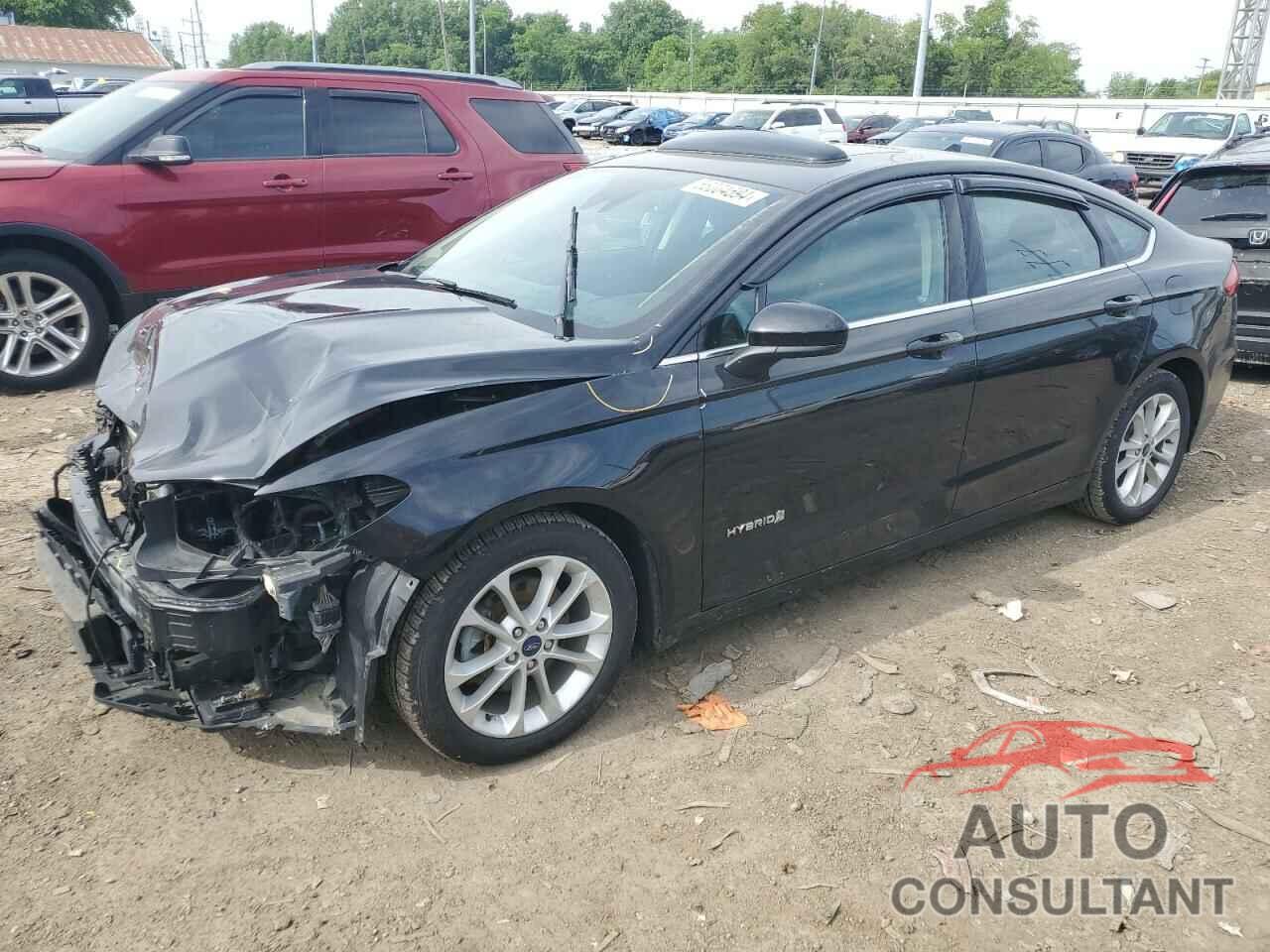 FORD FUSION 2019 - 3FA6P0LU2KR243158