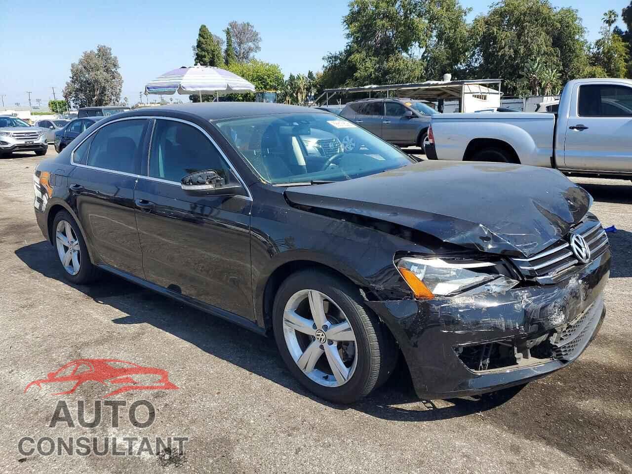 VOLKSWAGEN PASSAT 2014 - 1VWBP7A35EC006952