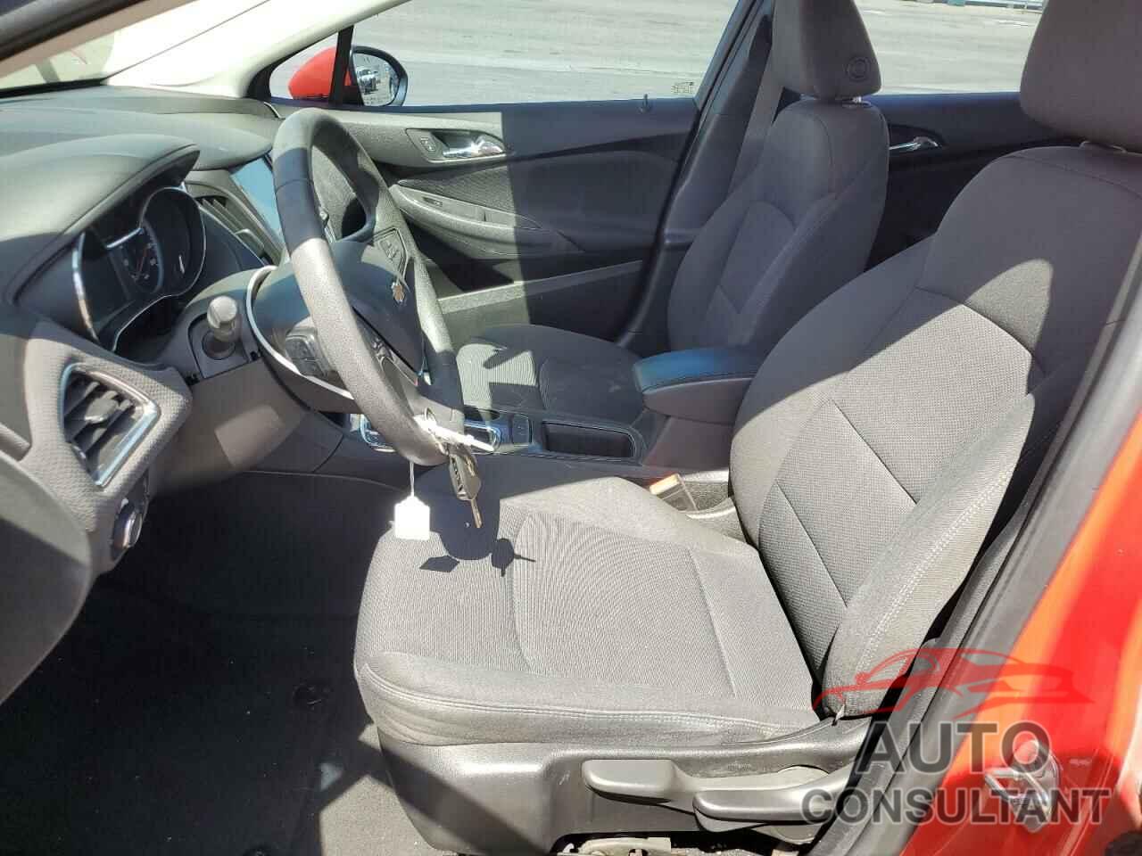 CHEVROLET CRUZE 2017 - 3G1BE6SM1HS561317