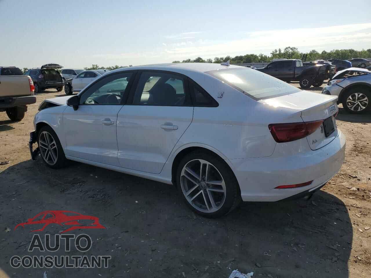 AUDI A3 2017 - WAUB8GFF0H1018619