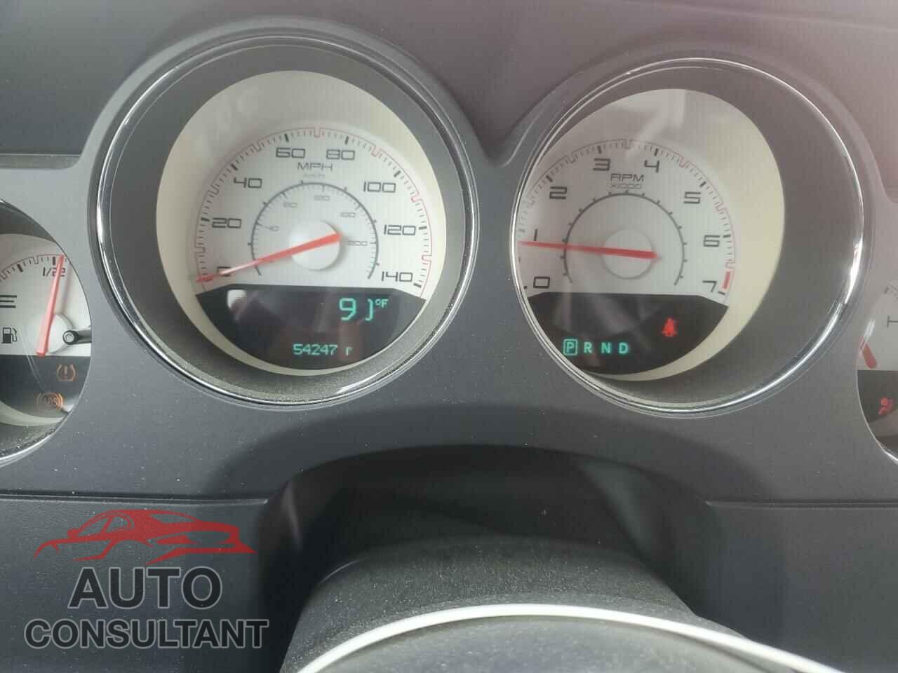 DODGE CHALLENGER 2013 - 2C3CDYAGXDH540568