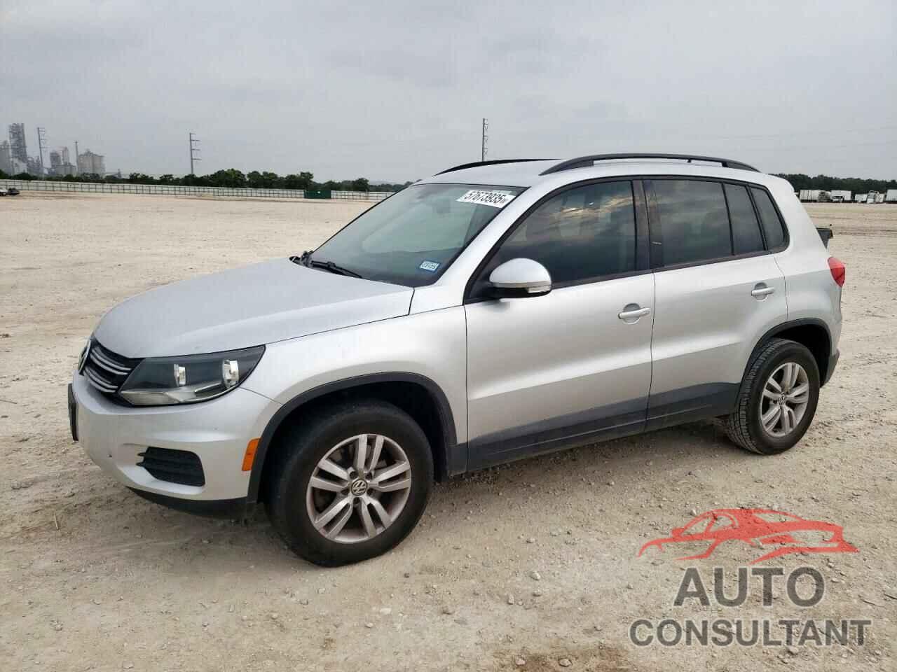 VOLKSWAGEN TIGUAN 2016 - WVGAV7AX0GW517831