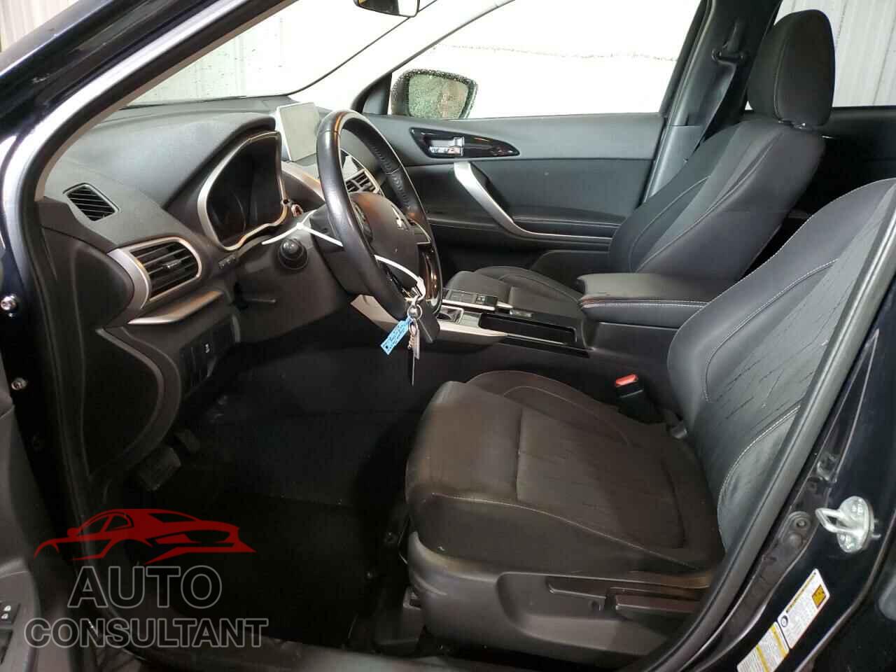 MITSUBISHI ECLIPSE 2018 - JA4AT5AAXJZ043929