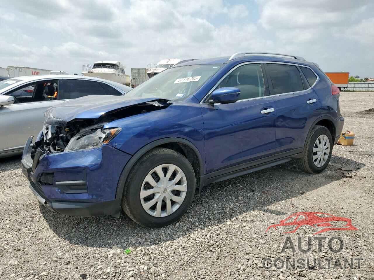NISSAN ROGUE 2017 - KNMAT2MT4HP566788