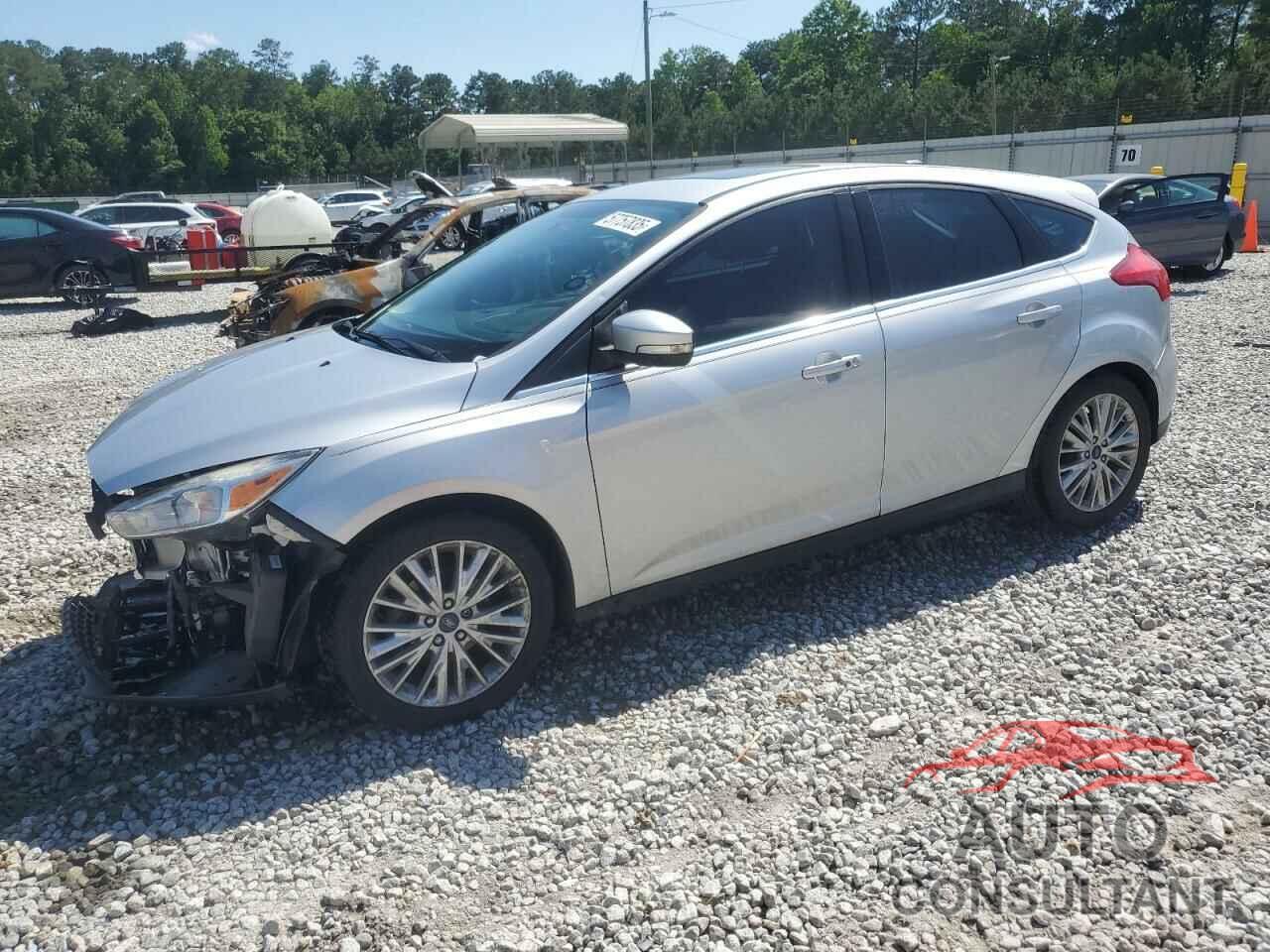 FORD FOCUS 2018 - 1FADP3N24JL326253