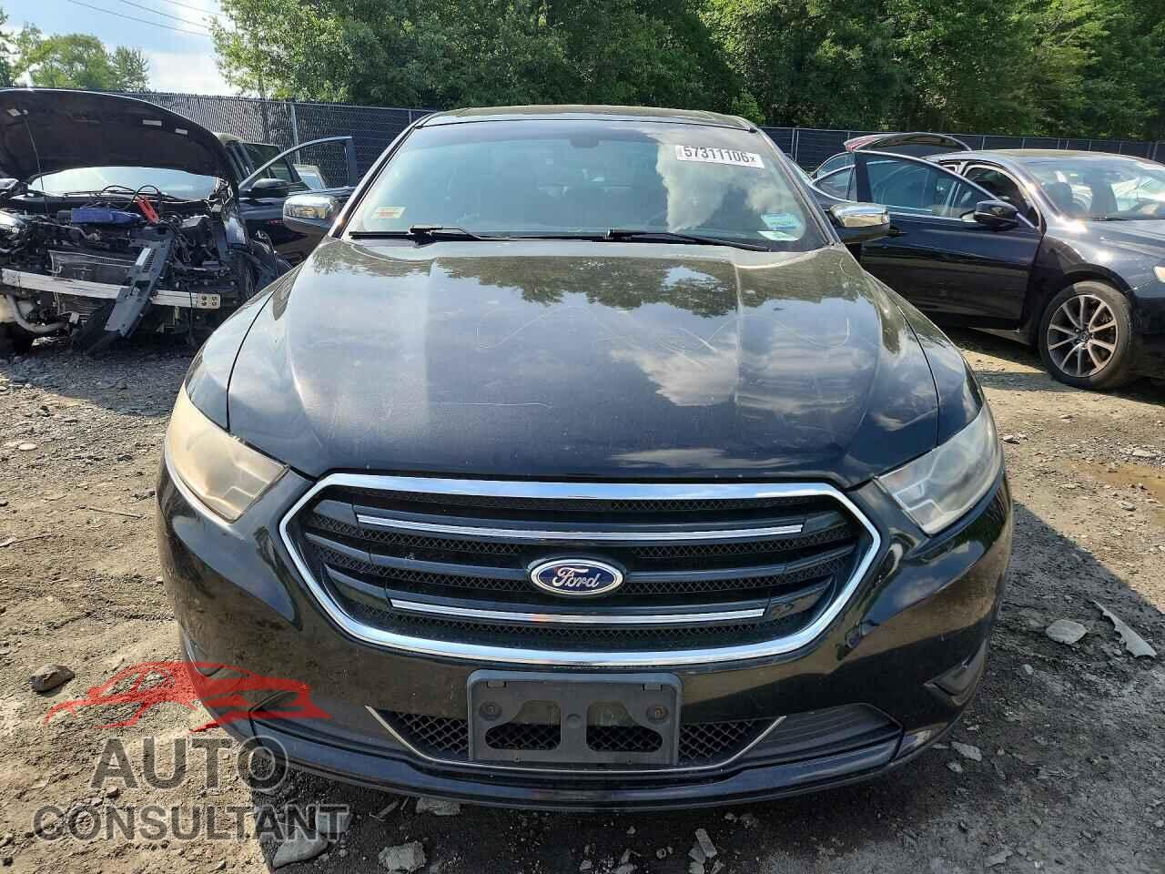 FORD TAURUS 2015 - 1FAHP2F82FG114515
