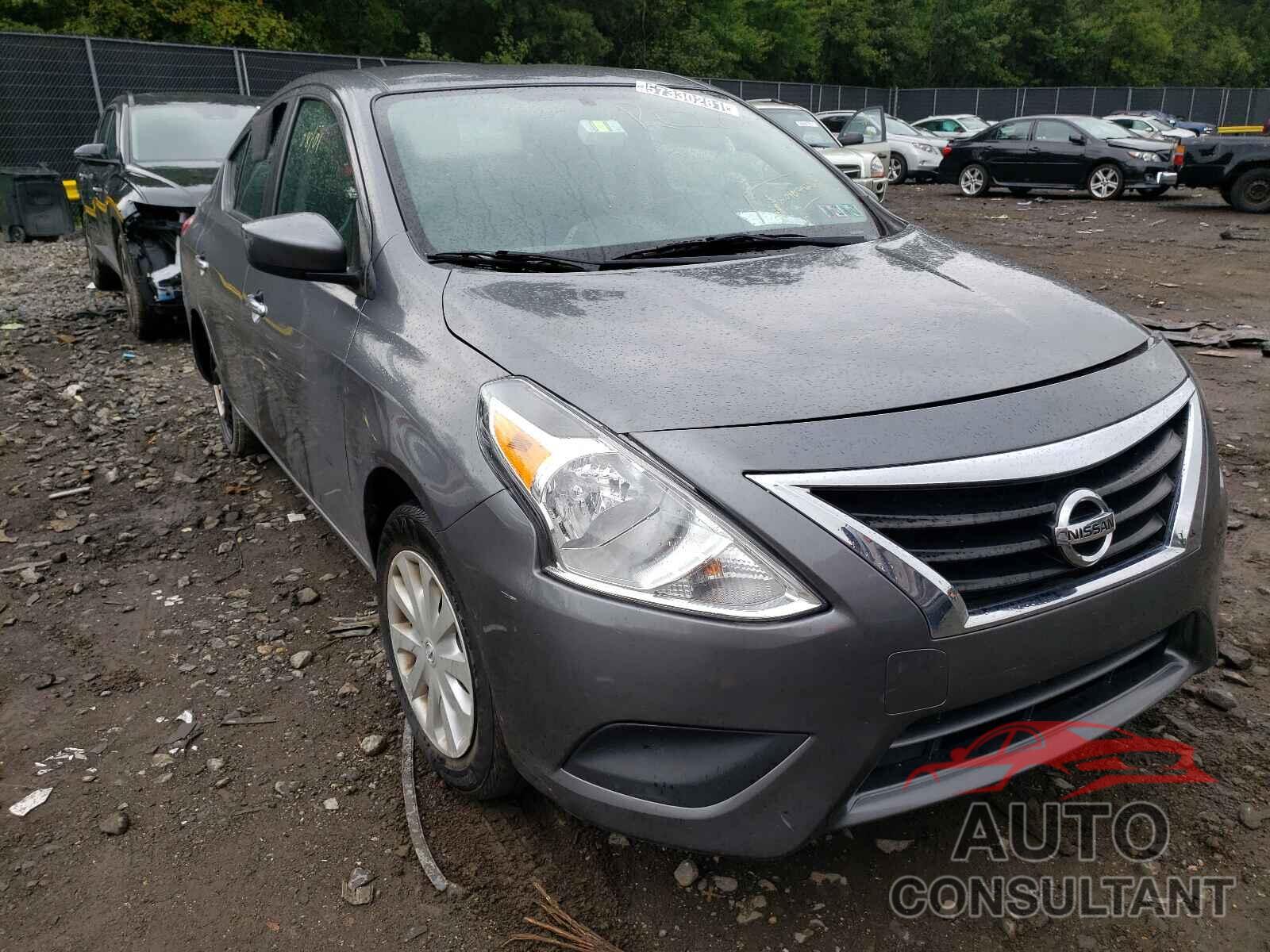 NISSAN VERSA 2019 - 3N1CN7APXKL854165