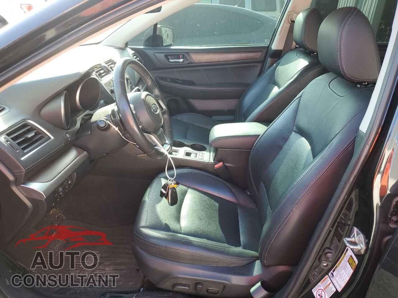 SUBARU OUTBACK 2018 - 4S4BSANC2J3219971