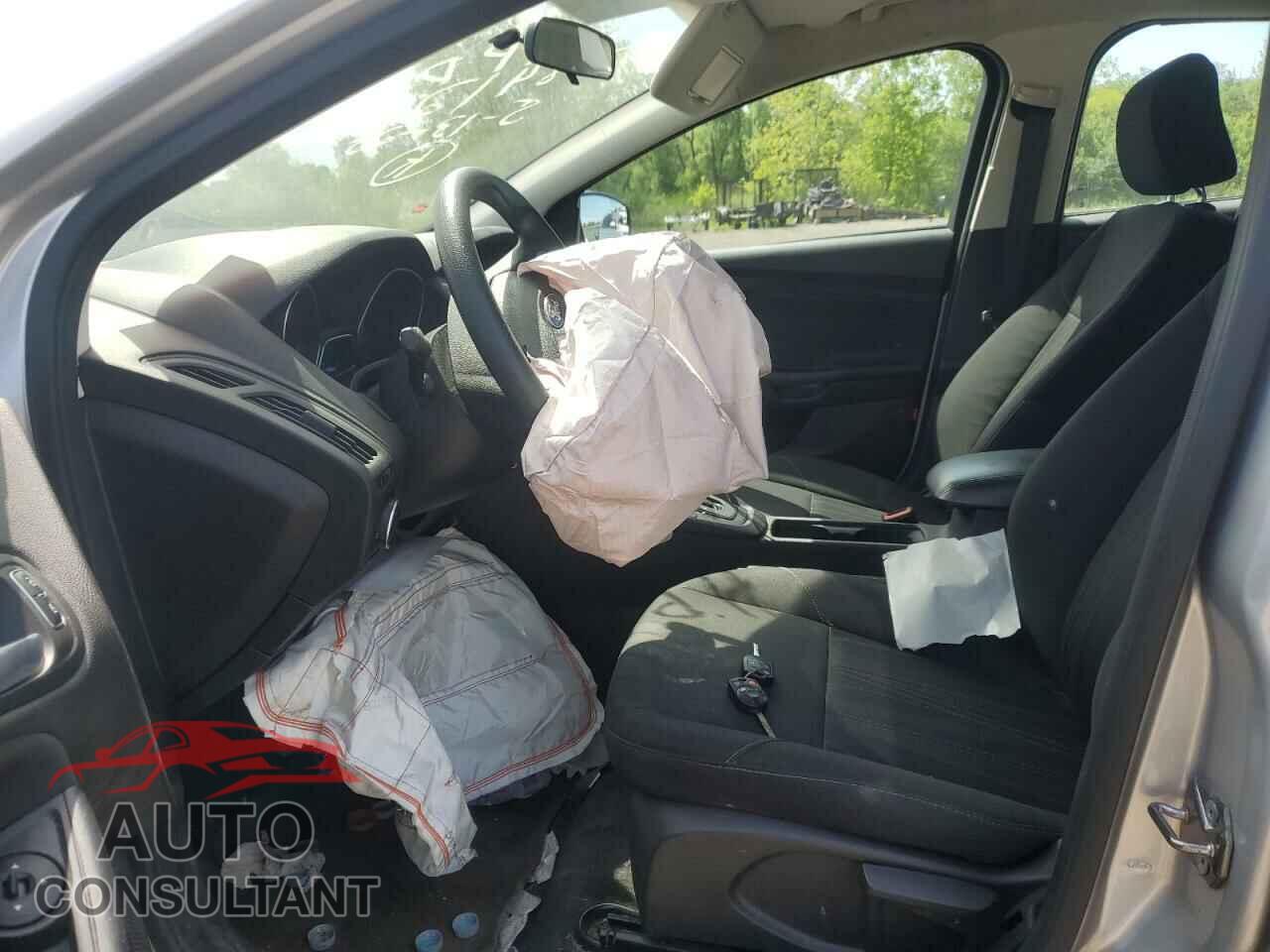 FORD FOCUS 2016 - 1FADP3K27GL274582