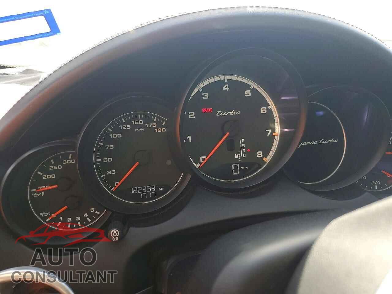 PORSCHE CAYENNE 2017 - WP1AC2A27HLA92126