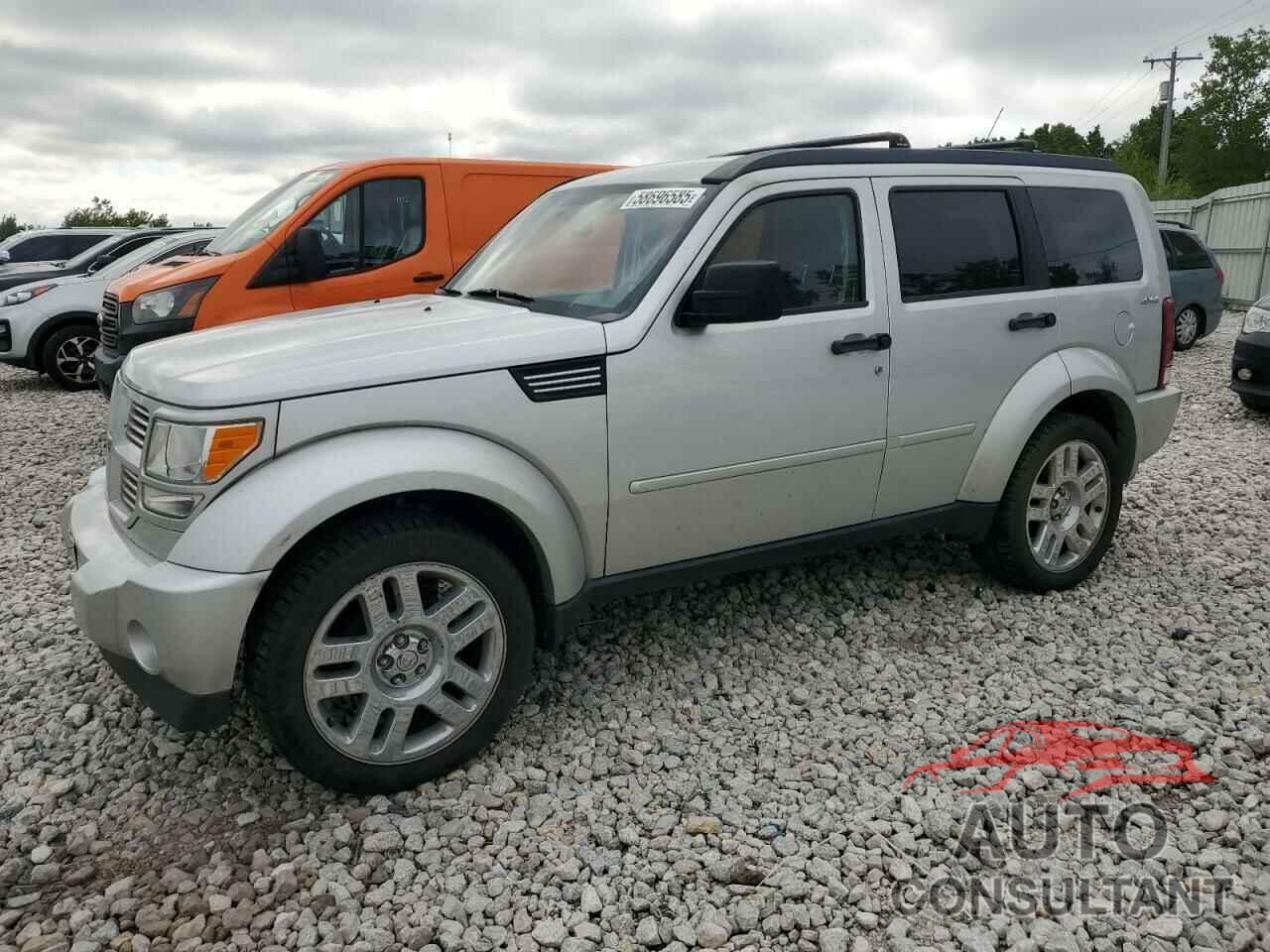 DODGE NITRO 2011 - 1D4PU4GX4BW505006