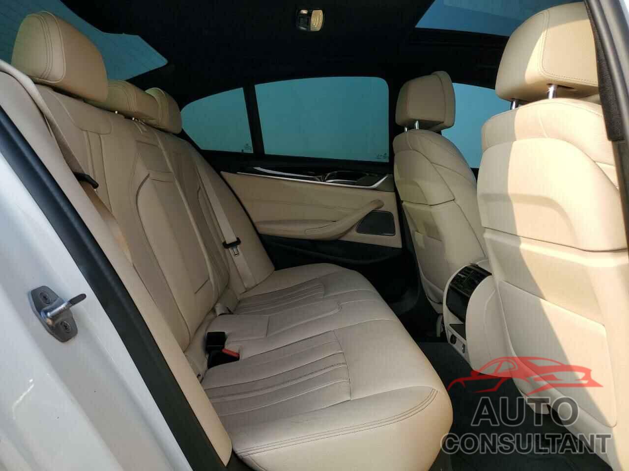 BMW 5 SERIES 2019 - WBAJA5C57KWW20671