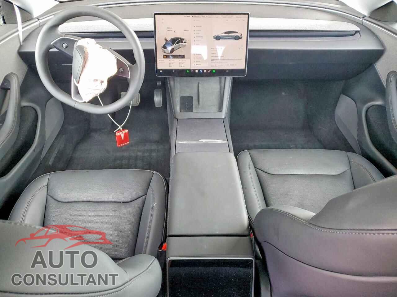 TESLA MODEL 3 2025 - 5YJ3E1EA2SF072425