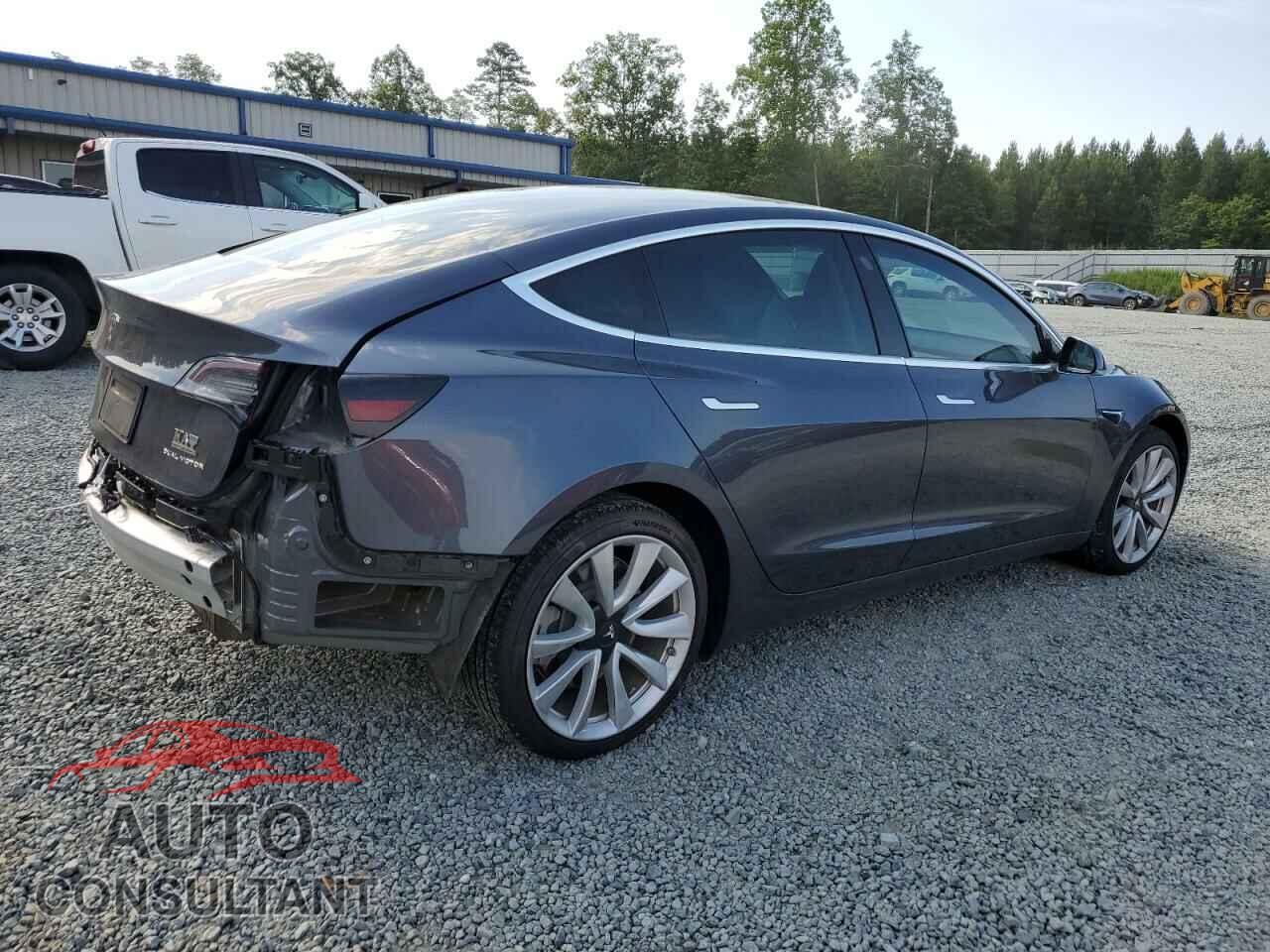 TESLA MODEL 3 2019 - 5YJ3E1EB2KF418501