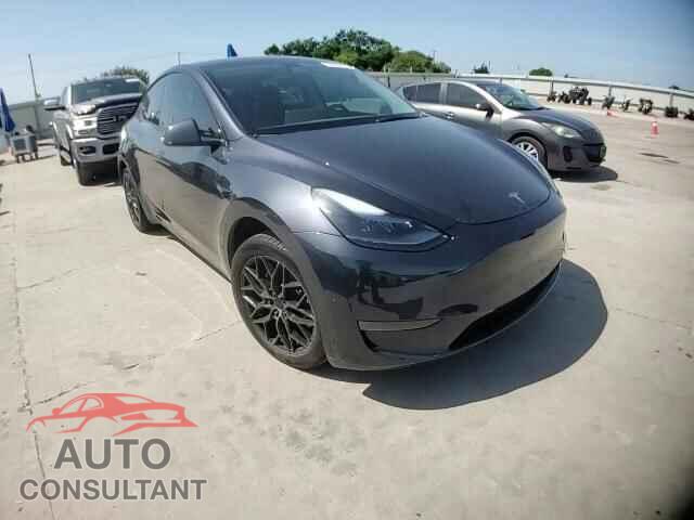 TESLA MODEL Y 2024 - 7SAYGDED6RA321475