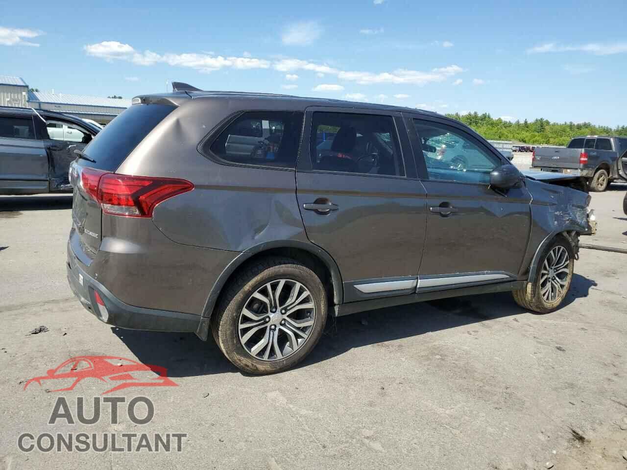 MITSUBISHI OUTLANDER 2018 - JA4AD2A34JZ005643
