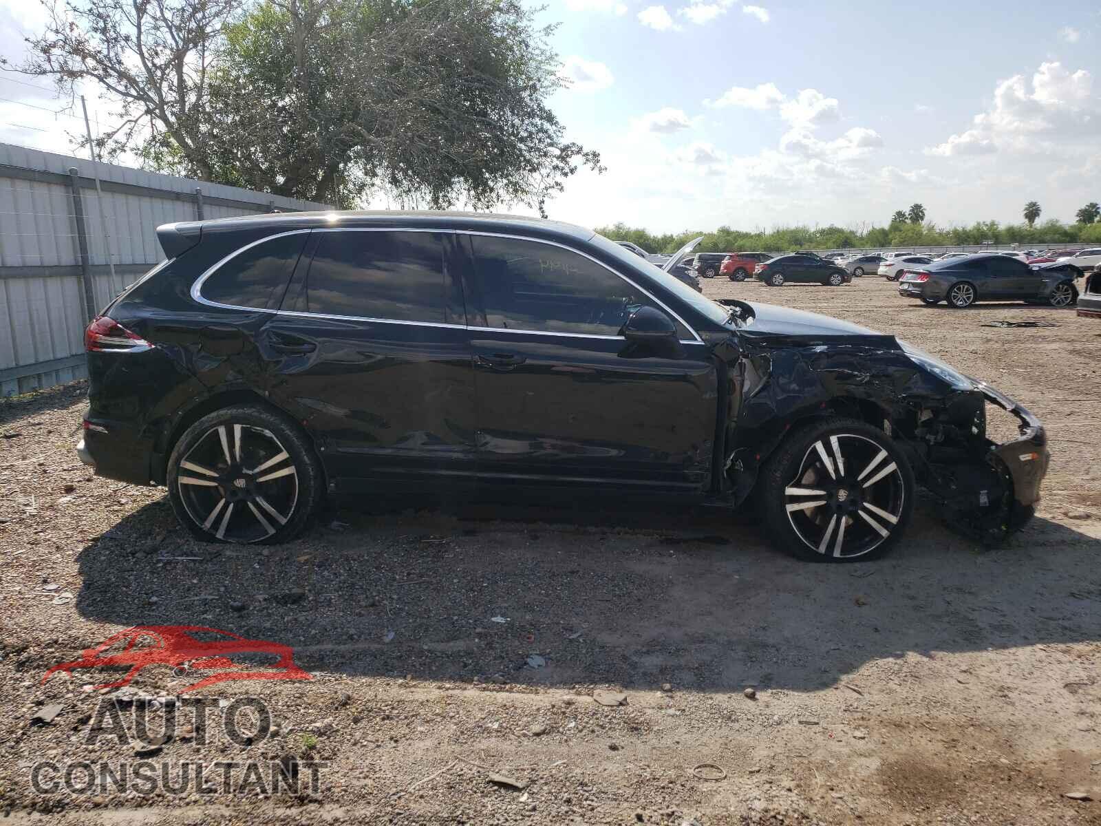 PORSCHE CAYENNE 2016 - WP1AA2A26GKA09702