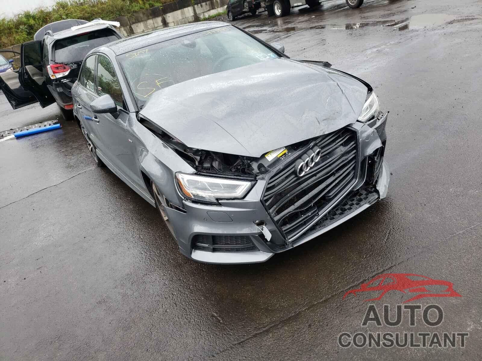 AUDI A3 2020 - WAUJEGFF8LA053194