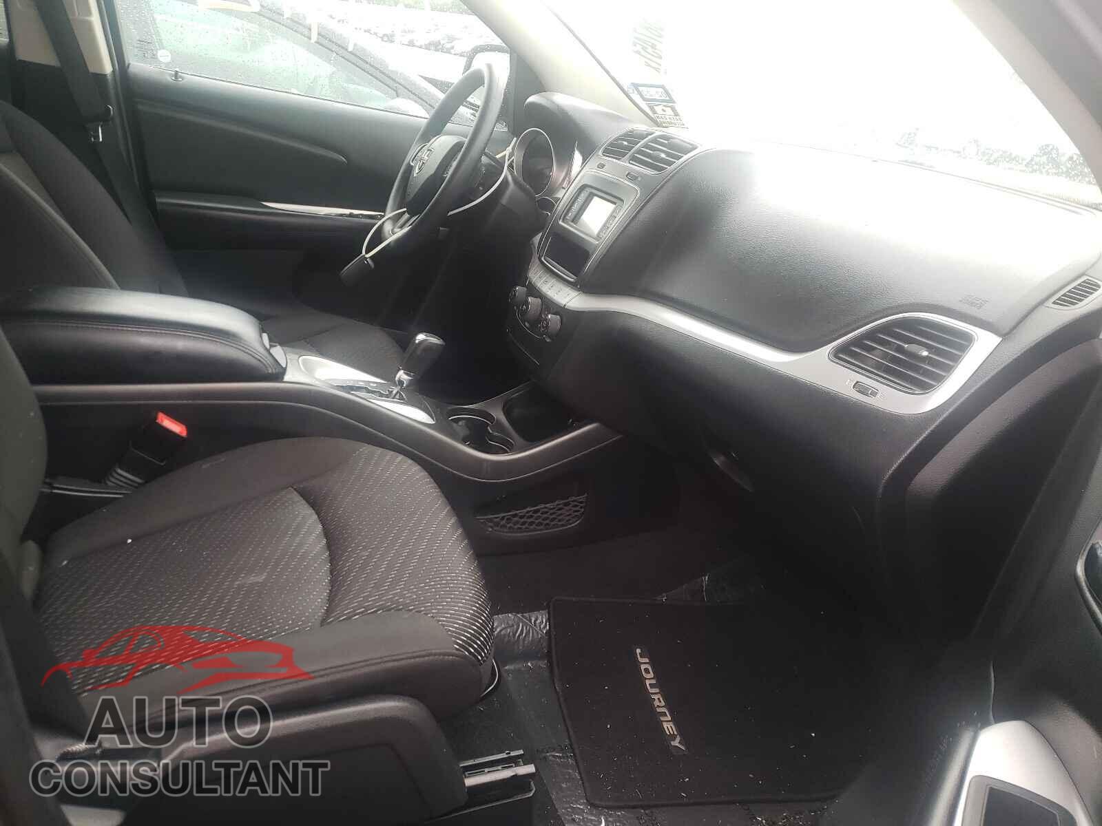 DODGE JOURNEY 2017 - 3C4PDCBG3HT509982