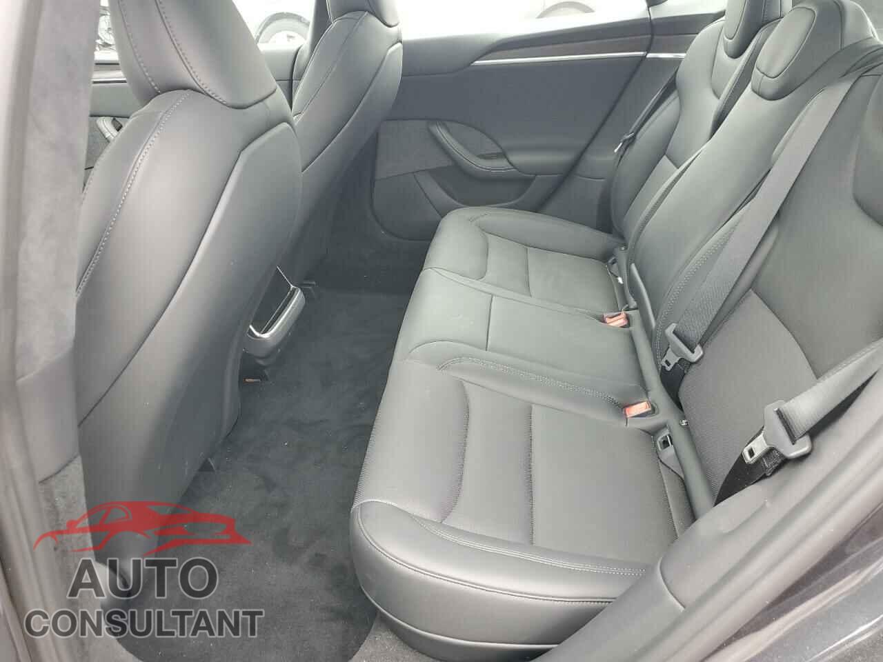 TESLA MODEL S 2024 - 5YJSA1E56RF534960