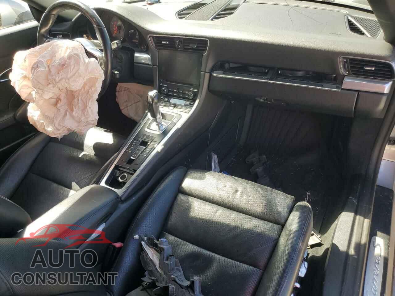 PORSCHE 911 2017 - WP0CB2A90HS155311