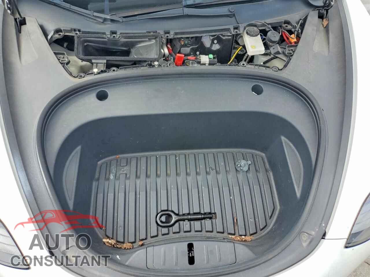 TESLA MODEL 3 2023 - 5YJ3E1EB5PF388143