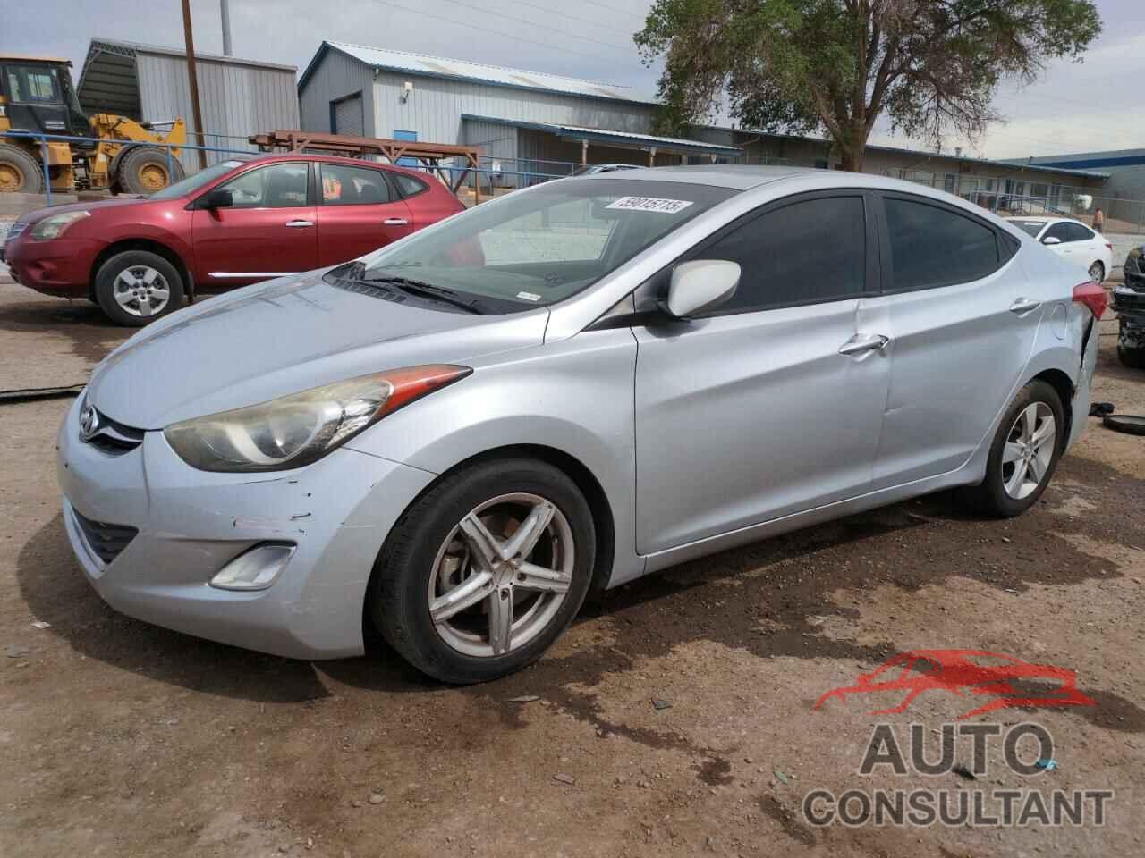 HYUNDAI ELANTRA 2013 - 5NPDH4AE5DH440221
