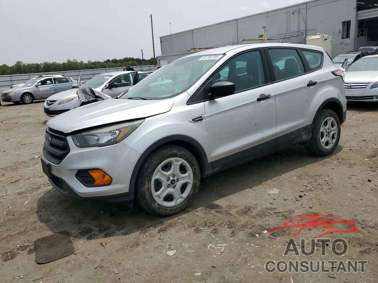 FORD ESCAPE 2018 - 1FMCU0F75JUA72226