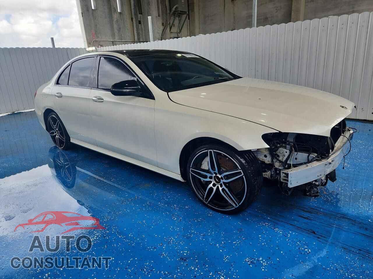 MERCEDES-BENZ E-CLASS 2020 - WDDZF8DB2LA700784