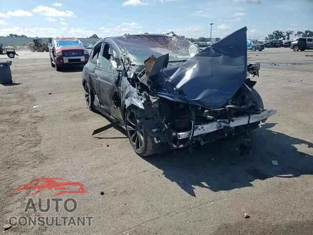 TESLA MODEL X 2022 - 7SAXCDE58NF363837