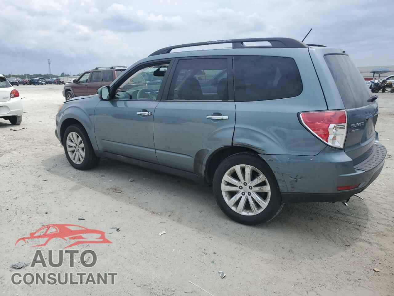 SUBARU FORESTER 2011 - JF2SHBFC4BH708899