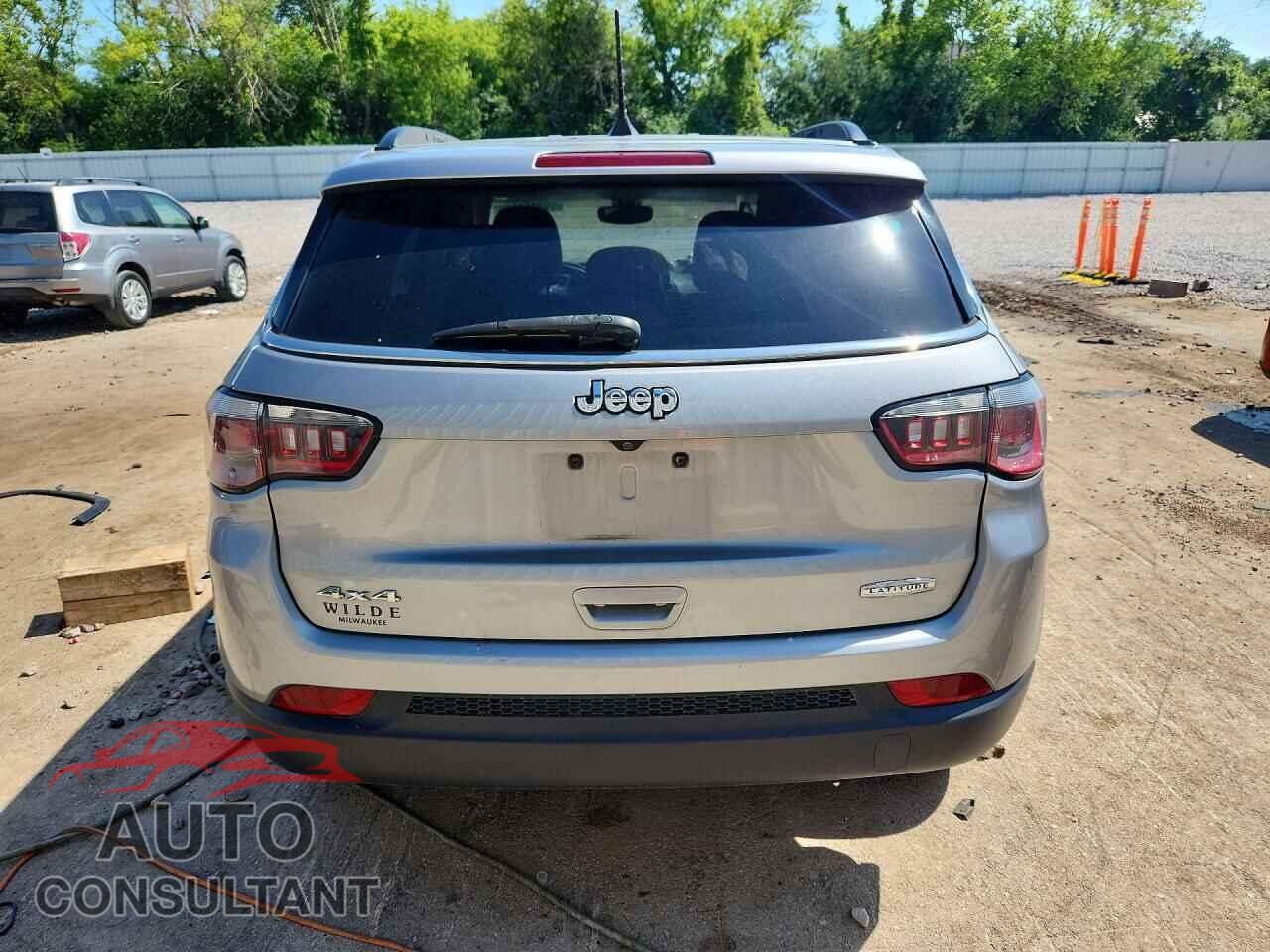 JEEP COMPASS 2019 - 3C4NJDBBXKT714393