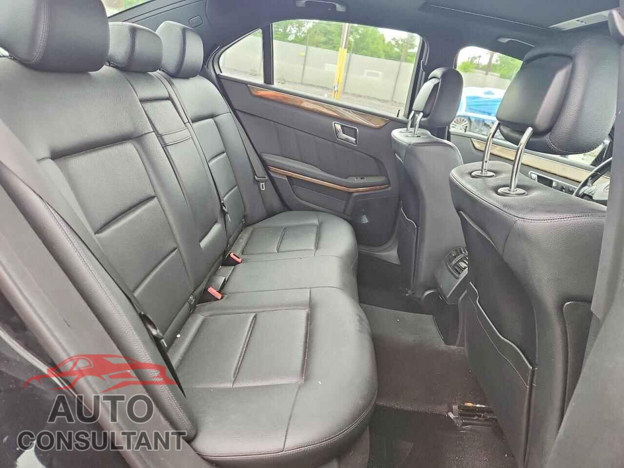 MERCEDES-BENZ E-CLASS 2011 - WDDHF8HB4BA429554