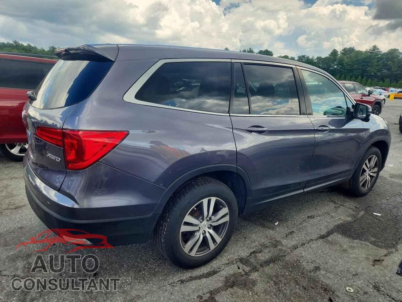 HONDA PILOT 2017 - 5FNYF6H55HB046781
