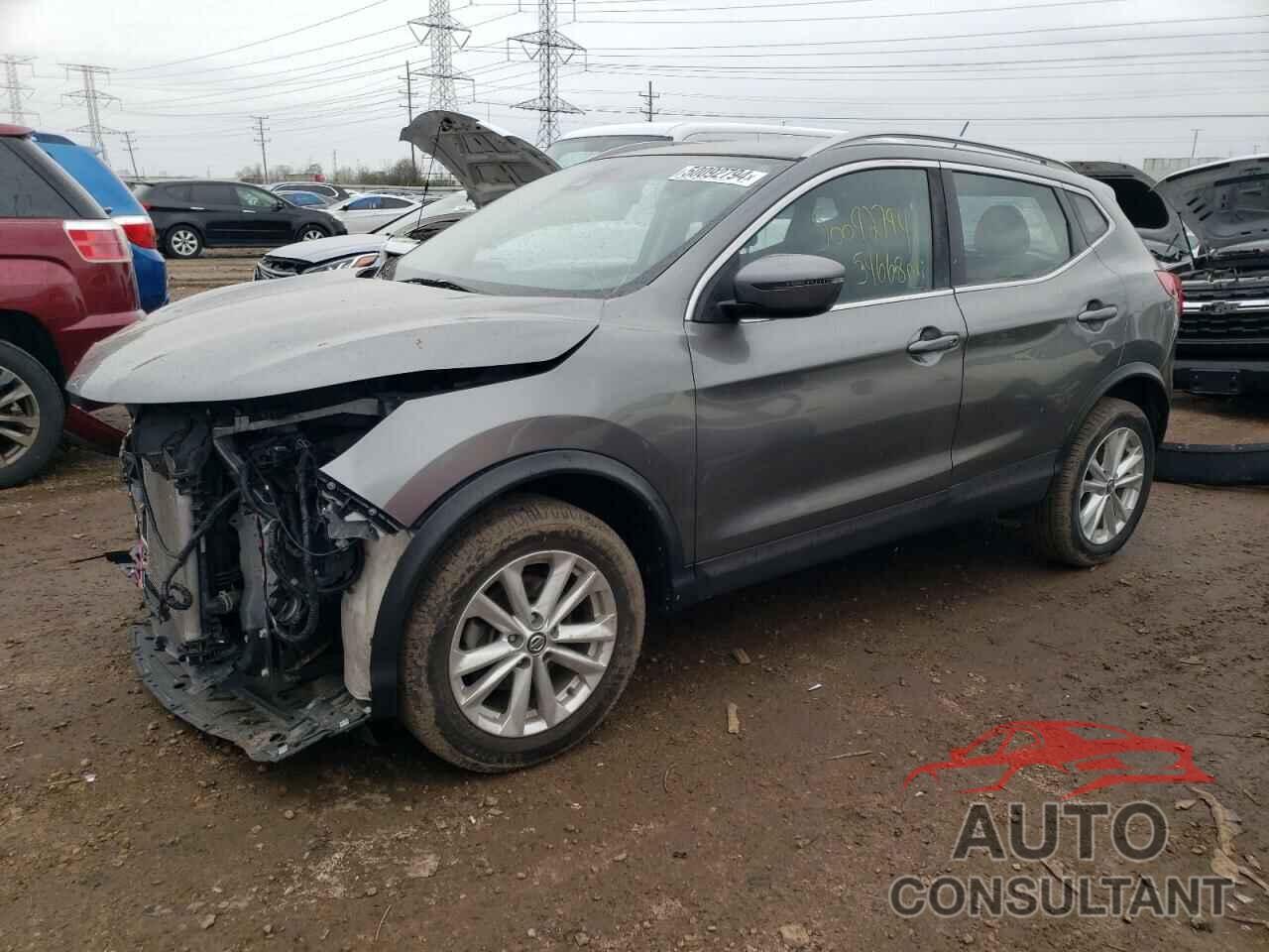 NISSAN ROGUE 2019 - JN1BJ1CP8KW240145